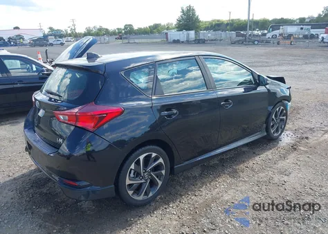 2018 Toyota Corolla Im from USA, damaged, VIN JTNKARJE9JJ566573